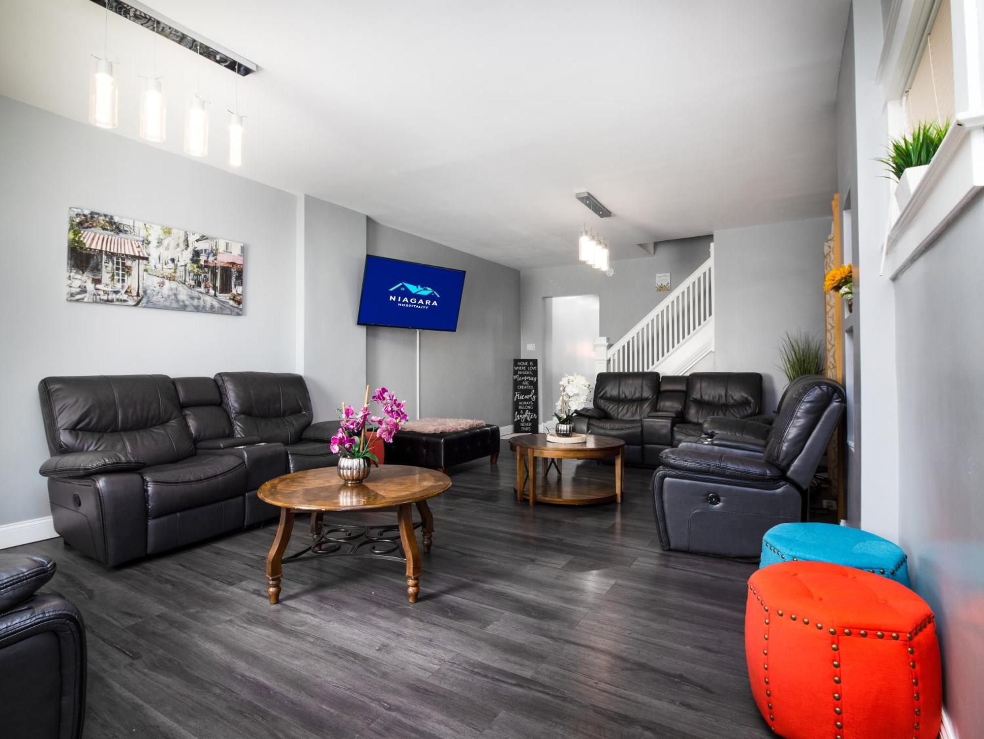 Sprawling 8Br Home Ideal For Large Groups In Niagara Falls Ny نياغارا فالس، نيويورك المظهر الخارجي الصورة