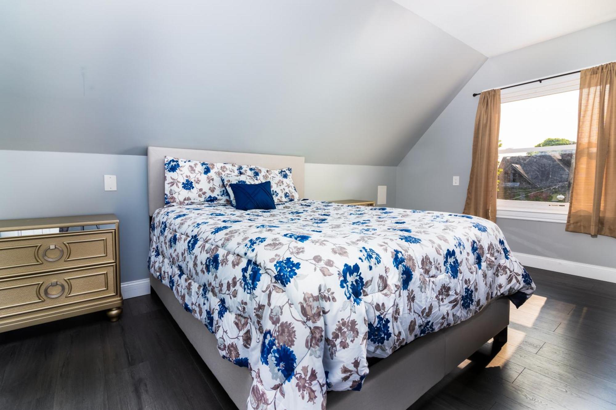 Sprawling 8Br Home Ideal For Large Groups In Niagara Falls Ny نياغارا فالس، نيويورك المظهر الخارجي الصورة